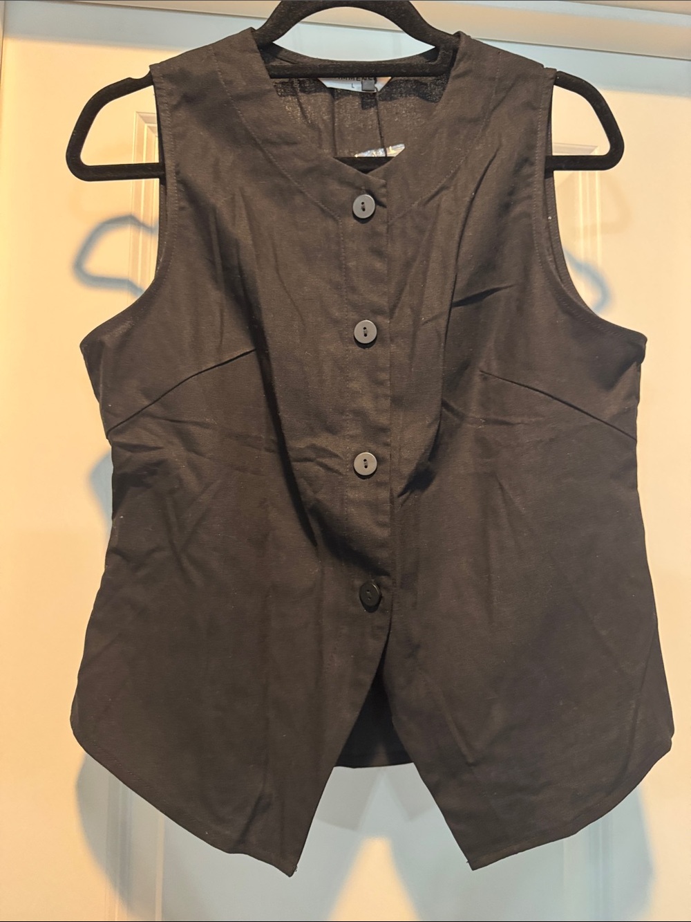 Commense Black Sleeveless Button Vest